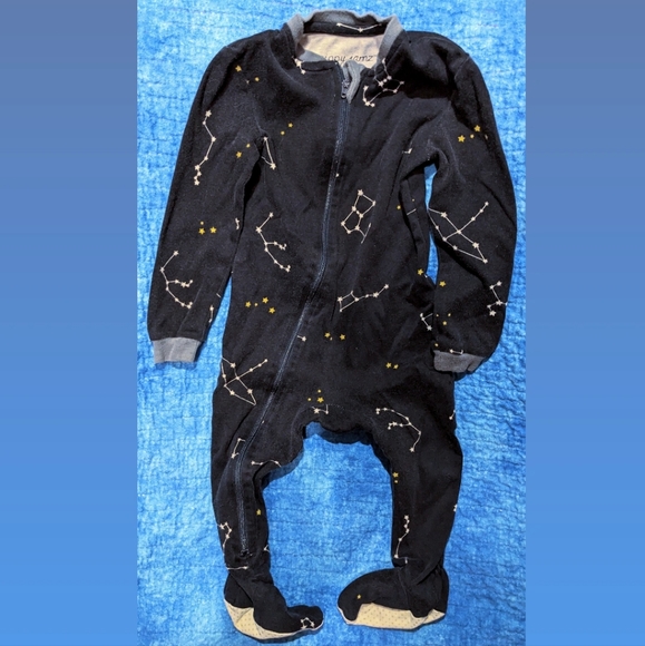12-18m constellations footie - Picture 2 of 5
